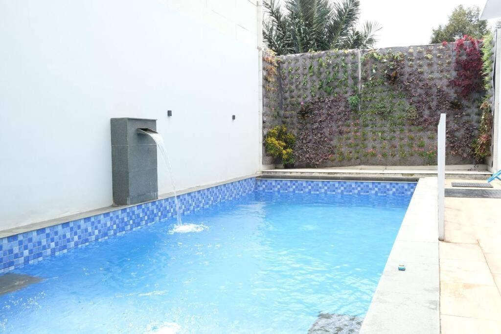 Villa 55 With Pool, Karaoke And Rooftop Bogor Extérieur photo